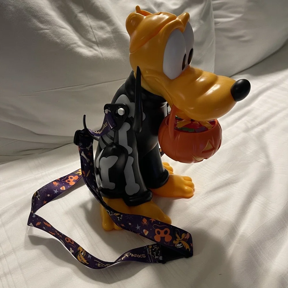 Disney‎ Parks 2025 Halloween Pluto Skeleton Sipper New Glows and Lights Up